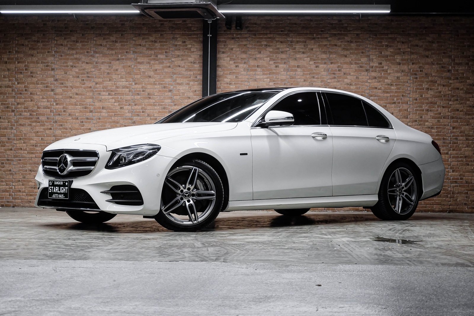 2019 Mercedes benz E350e AMG Dynamic 